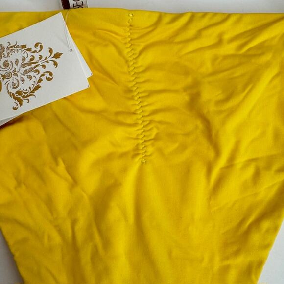 BECCA Women's Small Hipster Bikini Bottom, Banana, Cheeky Coverage, Swimwear 48 - Picture 6 of 9